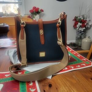 Dooney & Bourke Pebble Leather Turnlock Teal Crossbody/shoulder Bag